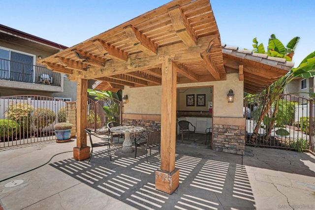 930 Peach Avenue 11, El Cajon, CA 92021