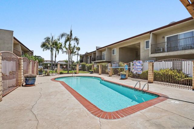 930 Peach Avenue 11, El Cajon, CA 92021