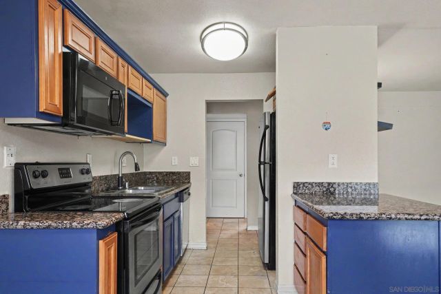 930 Peach Avenue 11, El Cajon, CA 92021