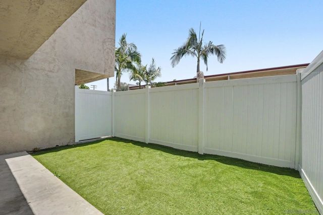 930 Peach Avenue 11, El Cajon, CA 92021