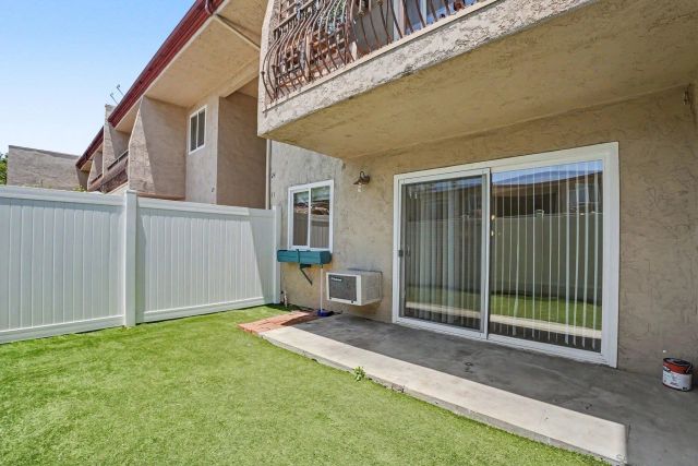930 Peach Avenue 11, El Cajon, CA 92021