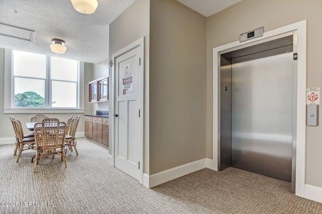 2525 COLLEGE Street 1308, Jacksonville, FL 32204