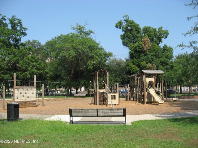 2525 COLLEGE Street 1308, Jacksonville, FL 32204