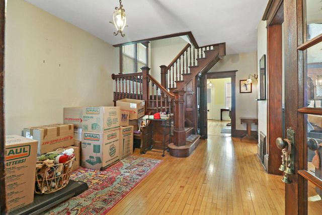 1220 N 31st STREET, Milwaukee, WI 53208