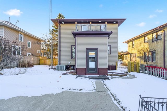 847 N 6TH STREET, Manitowoc, WI 54220