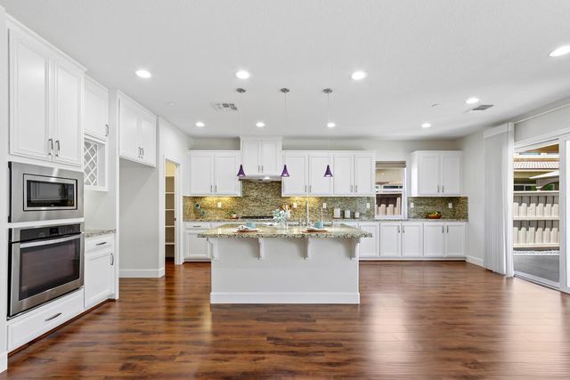 9832 Allen Ranch Way, Elk Grove, CA 95757