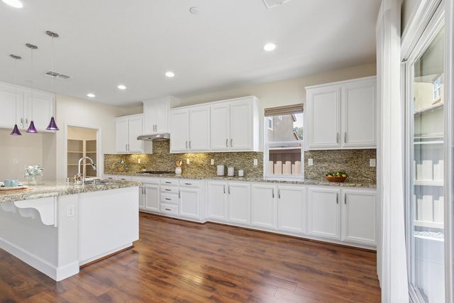 9832 Allen Ranch Way, Elk Grove, CA 95757