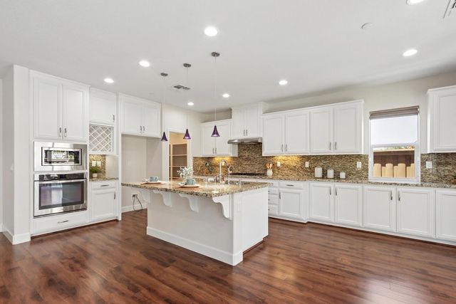 9832 Allen Ranch Way, Elk Grove, CA 95757