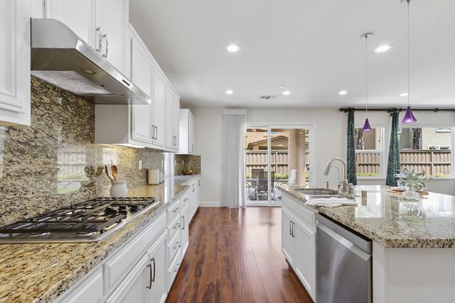 9832 Allen Ranch Way, Elk Grove, CA 95757