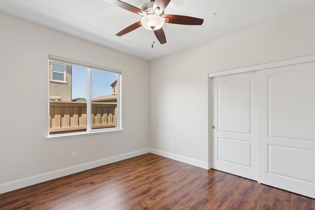 9832 Allen Ranch Way, Elk Grove, CA 95757