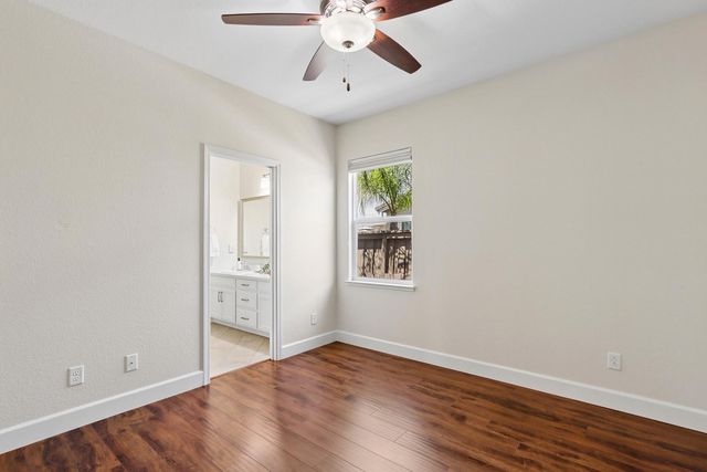 9832 Allen Ranch Way, Elk Grove, CA 95757