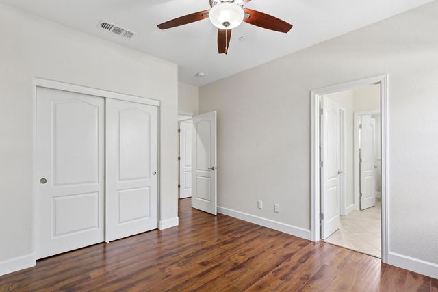 9832 Allen Ranch Way, Elk Grove, CA 95757