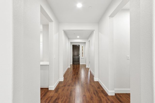 9832 Allen Ranch Way, Elk Grove, CA 95757