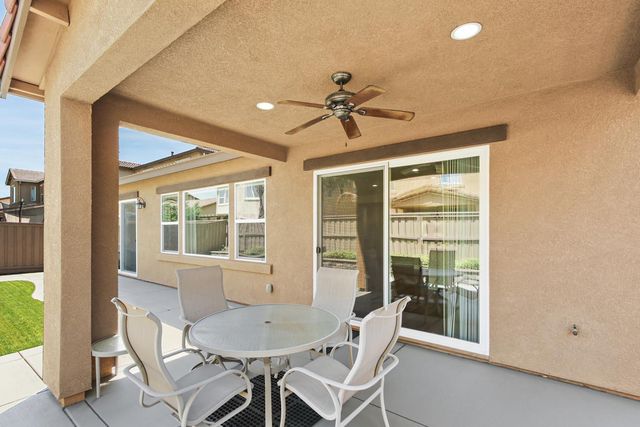 9832 Allen Ranch Way, Elk Grove, CA 95757