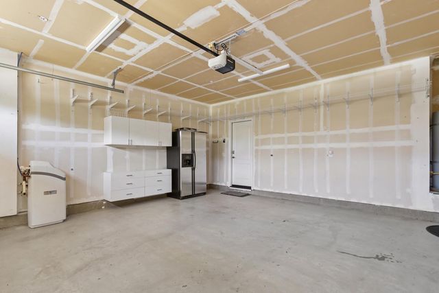9832 Allen Ranch Way, Elk Grove, CA 95757