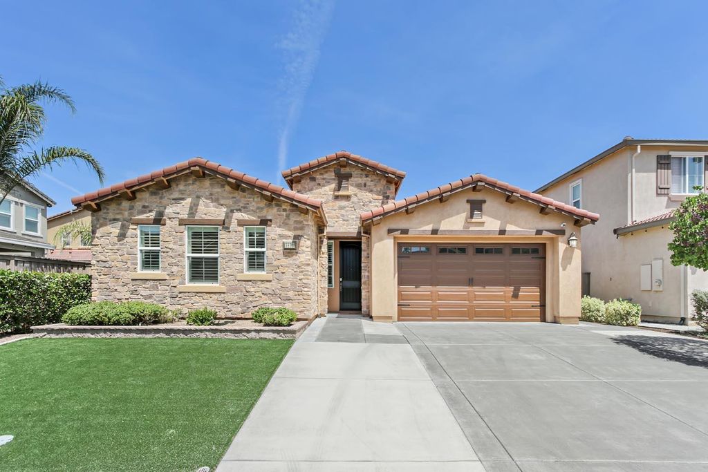 9832 Allen Ranch Way, Elk Grove, CA 95757