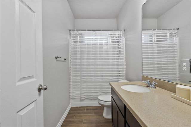 2269 Tallow Dr, Portland, TX 78374