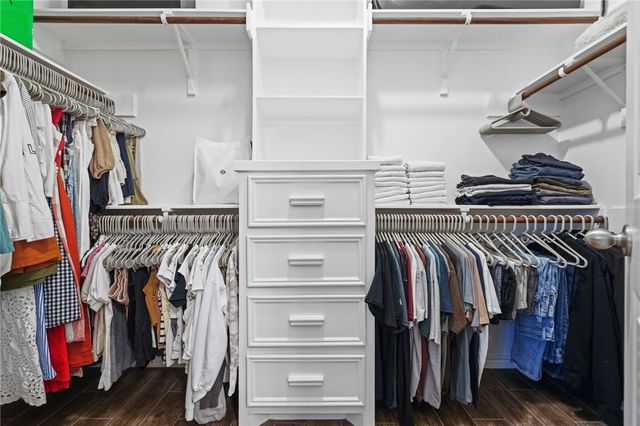 2269 Tallow Dr, Portland, TX 78374