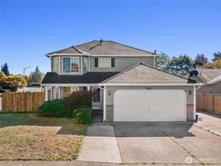2901 NW 2nd Circle, Battle Ground, WA 98604