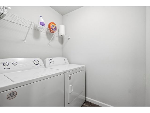 2618 Nw SHADDEN Dr, Mc Minnville, OR 97128