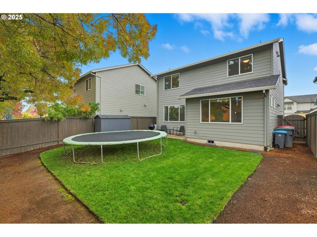 2618 Nw SHADDEN Dr, Mc Minnville, OR 97128