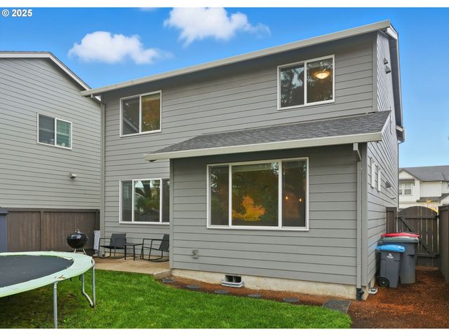 2618 Nw SHADDEN Dr, Mc Minnville, OR 97128