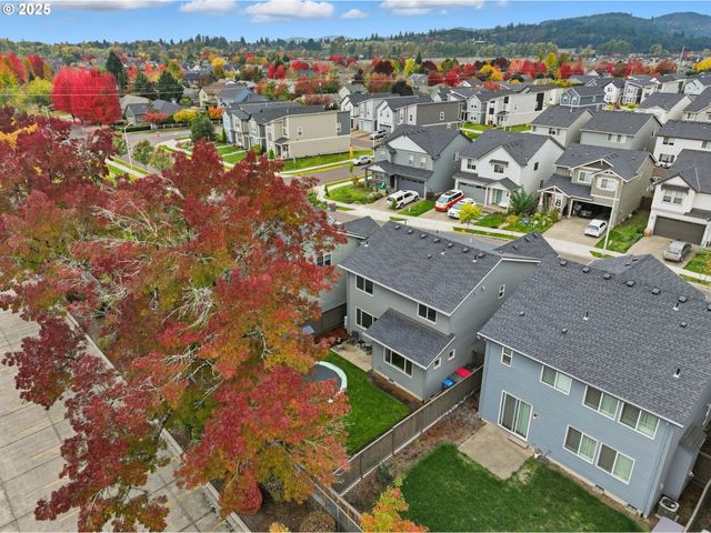 2618 Nw SHADDEN Dr, Mc Minnville, OR 97128