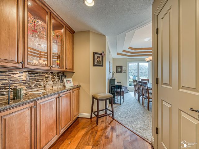 1033 Saint James Park Avenue, Monroe Twp, MI 48161