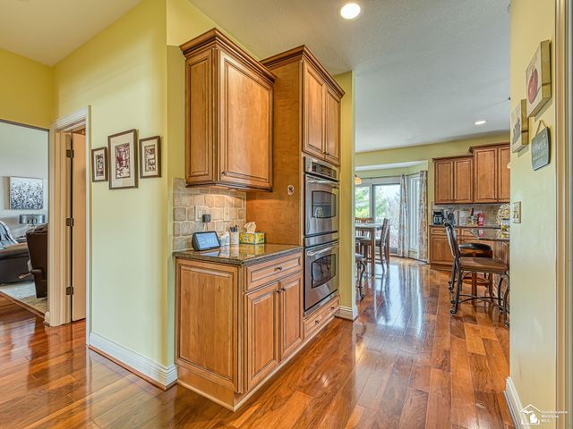 1033 Saint James Park Avenue, Monroe Twp, MI 48161
