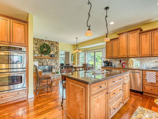 1033 Saint James Park Avenue, Monroe Twp, MI 48161