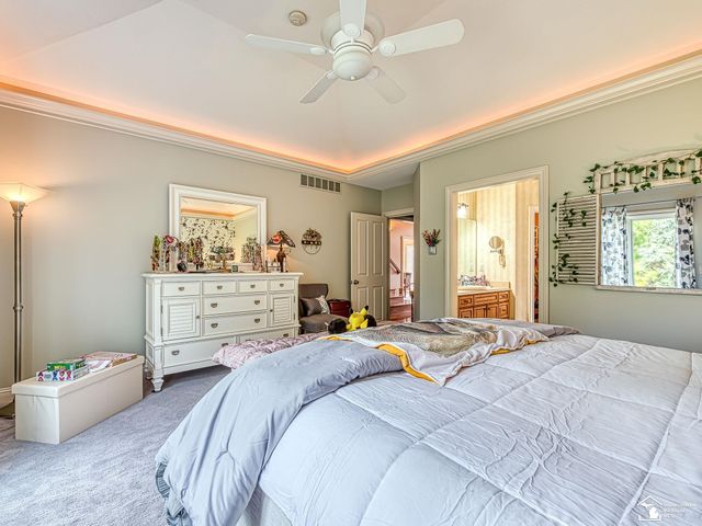 1033 Saint James Park Avenue, Monroe Twp, MI 48161
