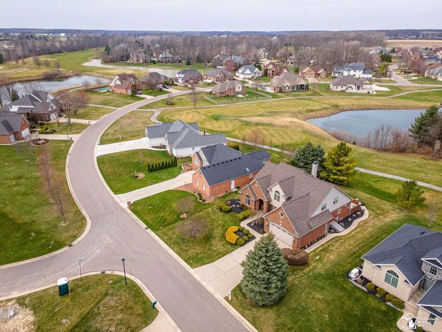 1033 Saint James Park Avenue, Monroe Twp, MI 48161