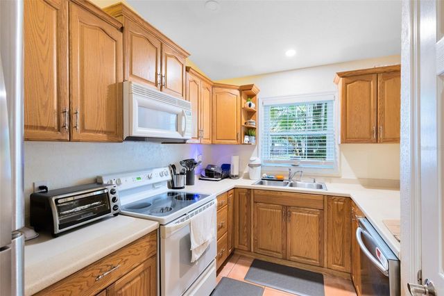 607-609 CALIFORNIA AVENUE, St Cloud, FL 34769