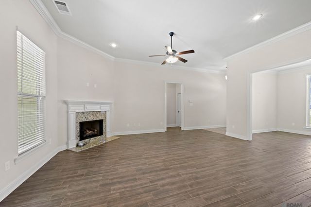 933 Lob Lolly Court, Ponchatoula, LA 70454