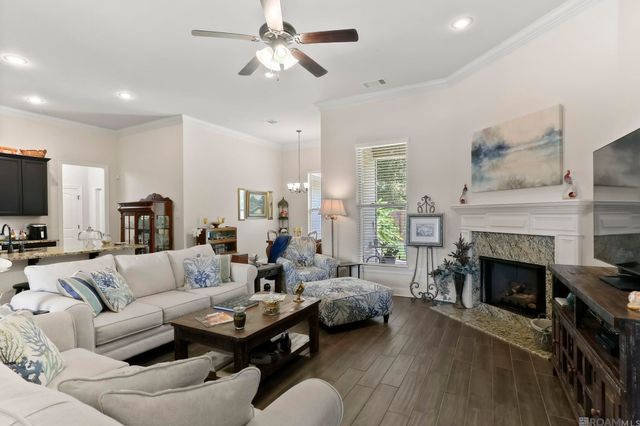 933 Lob Lolly Court, Ponchatoula, LA 70454