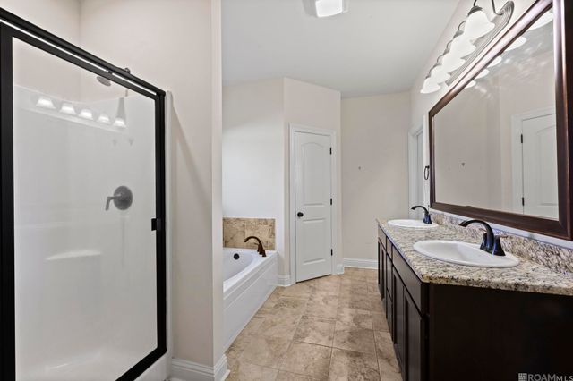 933 Lob Lolly Court, Ponchatoula, LA 70454