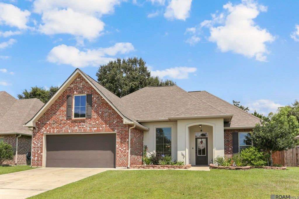 933 Lob Lolly Court, Ponchatoula, LA 70454