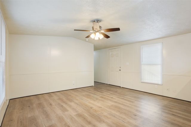 120 LCR 632, Groesbeck, TX 76642