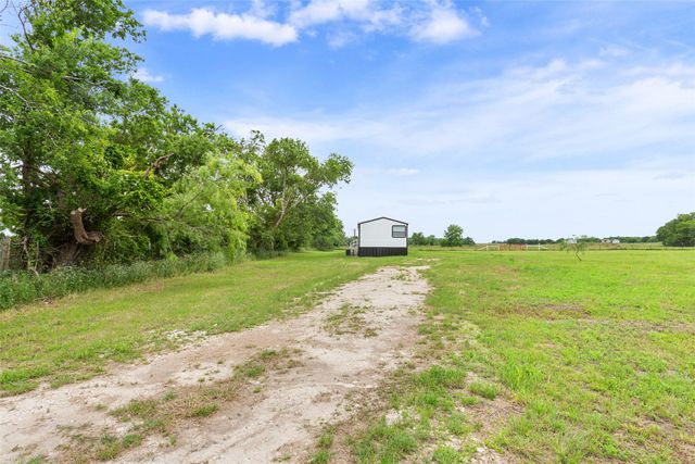 120 LCR 632, Groesbeck, TX 76642