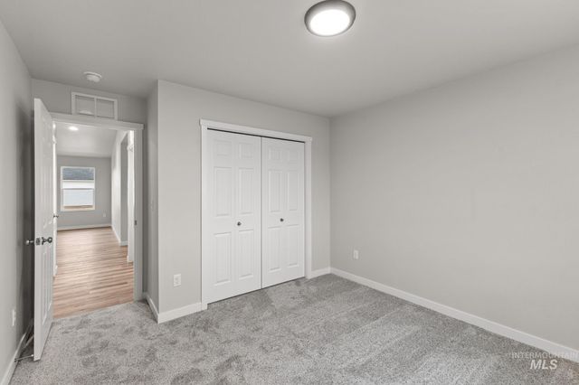 306 W 17th Ave, Jerome, ID 83338