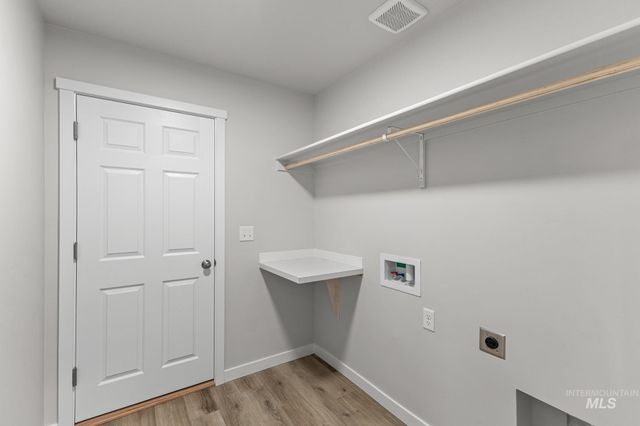 306 W 17th Ave, Jerome, ID 83338