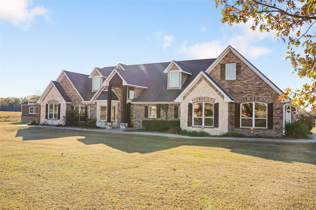 89 Ely Drive, Sulphur Springs, TX 75482