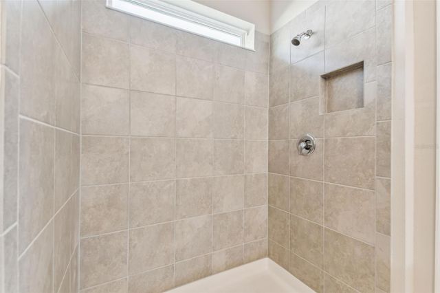 13718 EVERGREEN VALLEY DRIVE, Riverview, FL 33578