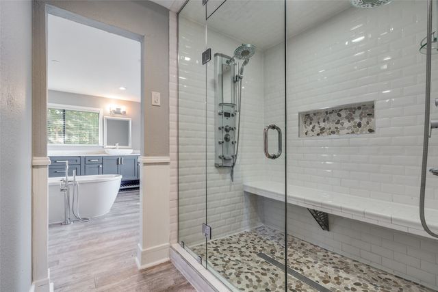 2910 S Country Club Road, Garland, TX 75043