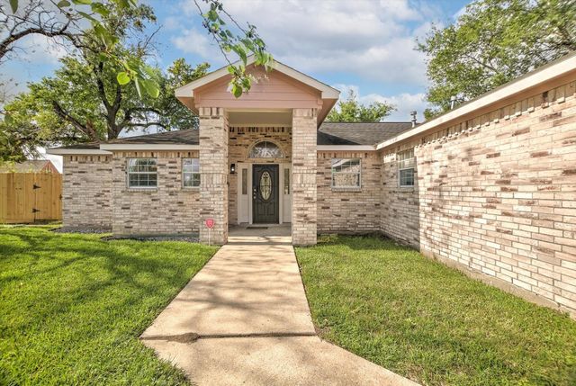5418 Pershing Street, Houston, TX 77033