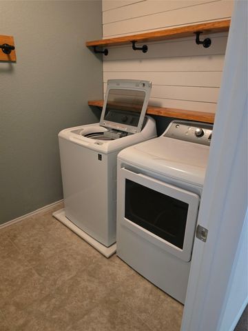 260 Circle WAY 22E, Jarrell, TX 76537