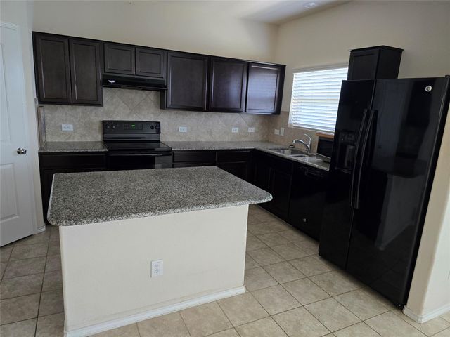 260 Circle WAY 22E, Jarrell, TX 76537