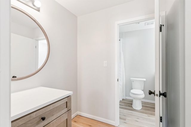 3446 Kingswood Place, Waterloo, IA 50701