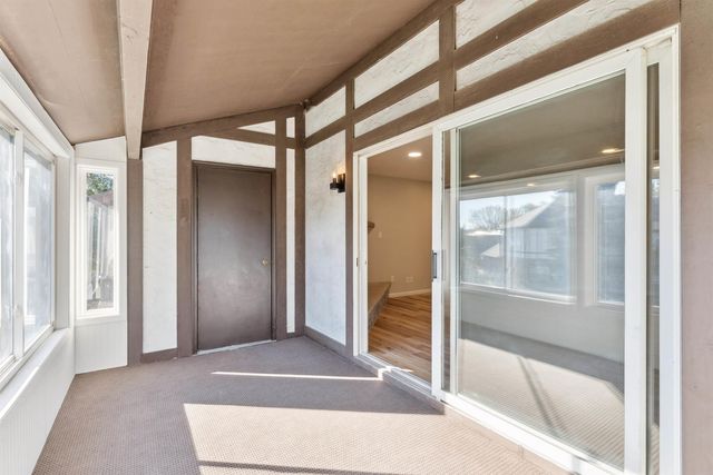 3446 Kingswood Place, Waterloo, IA 50701