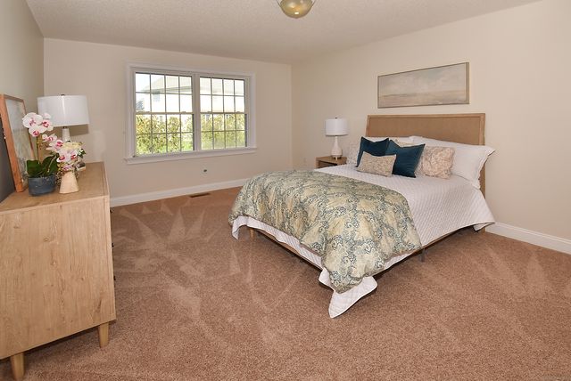 70 Steele Farm Drive, Manchester, CT 06042